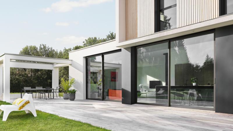 Alu-Fenster im nachhaltigen Neubau